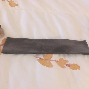 Brown velvet wig grip size L